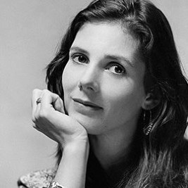 Ann Brashares  Image